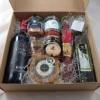 Cesta-premium con productos andaluces. regalos online