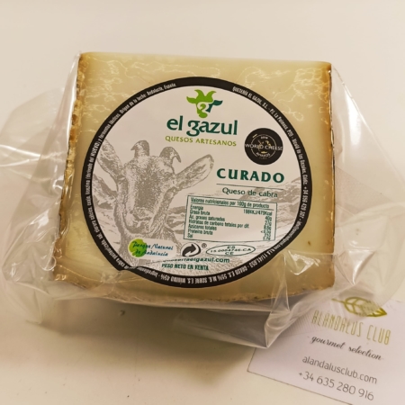 El Gazul cured goat cheese